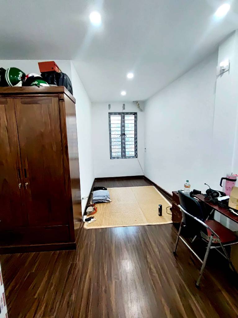 Bán nhà Minh Khai - diện tích 32m2 4 tầng - Ngách rộng rãi, thoáng - giá 6,8 tỷ