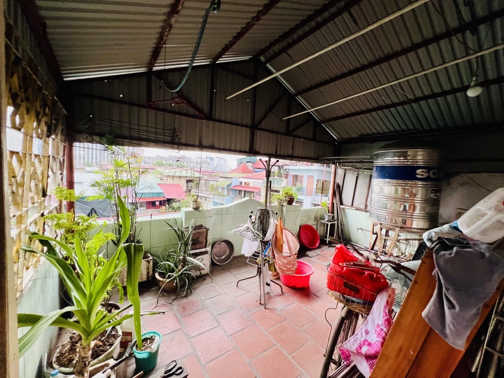 Bán nhà Trần Quý Cáp - diện tích 35.6m2 4 tầng - SIÊU PHẦM LÔ GÓC - giá 11,5 tỷ