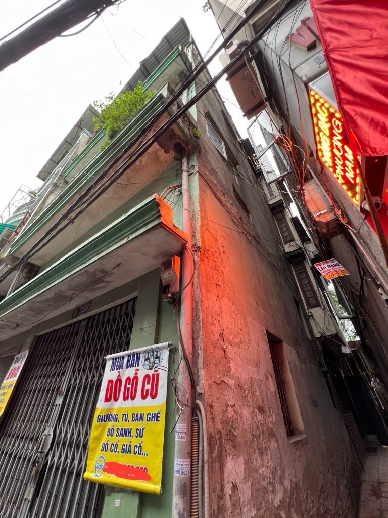 Bán nhà Trần Quý Cáp - diện tích 35.6m2 4 tầng - SIÊU PHẦM LÔ GÓC - giá 11,5 tỷ