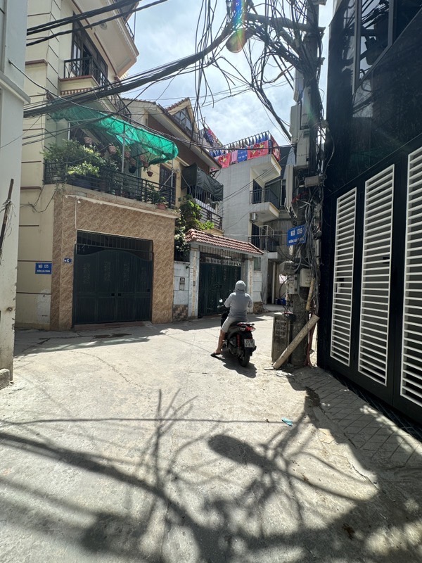 Bán nhà Giải phóng - diện tích 59,5m2 6 tầng - ô tô đỗ cửa - giá 24,5 tỷ