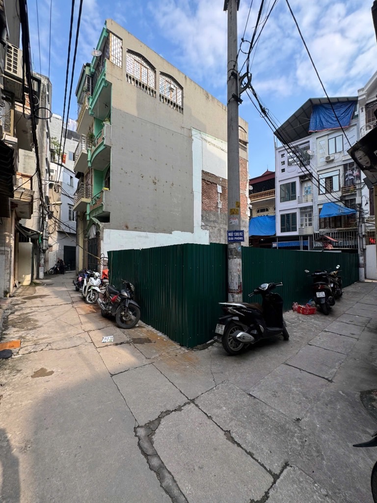 Bán nhà Giải phóng - diện tích 59,5m2 6 tầng - ô tô đỗ cửa - giá 24,5 tỷ