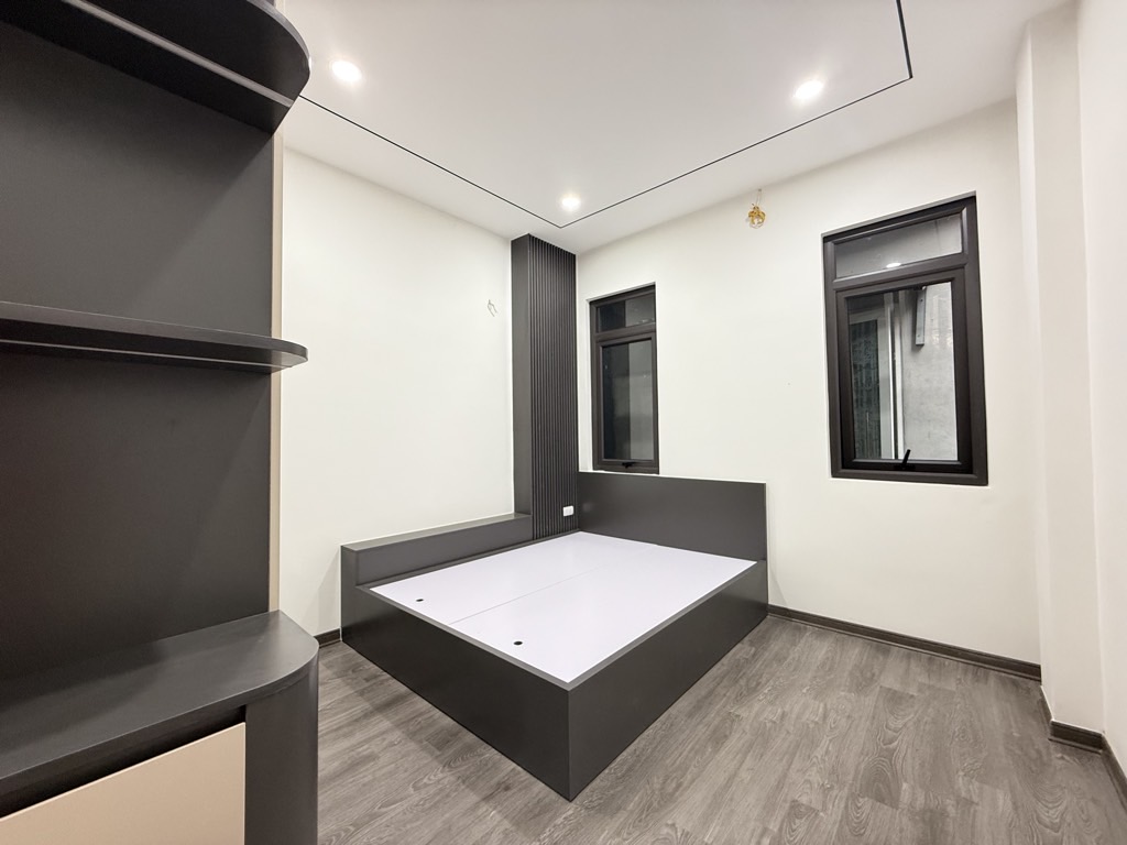 Bán nhà Nguyễn An Ninh - diện tích 54m2 6 tầng - Thang máy - giá 17,3 tỷ