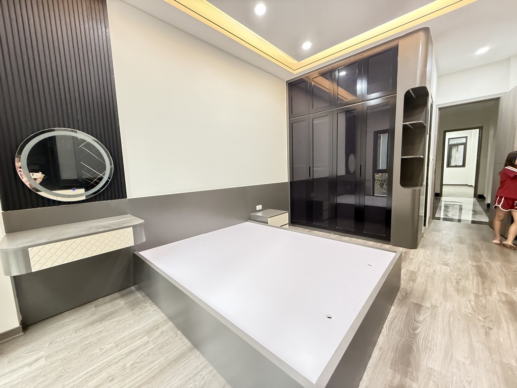 Bán nhà Nguyễn An Ninh - diện tích 54m2 6 tầng - Thang máy - giá 17,3 tỷ