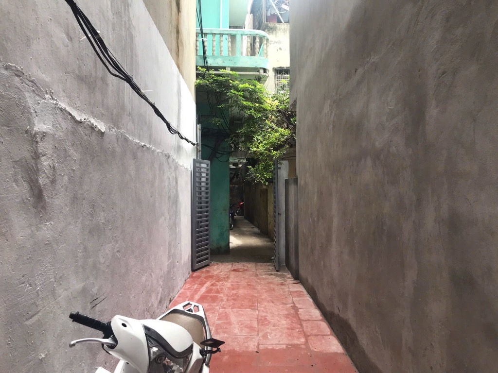 Bán nhà Đại La - 50m2 5 tầng - lô góc, 8 phòng cho thuê dòng tiền tốt - giá 12,8 tỷ