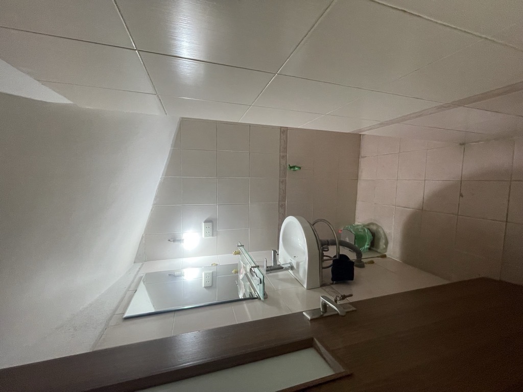 Bán nhà Trương Định - diện tích 52m2 4 tầng - Nhà đẹp, ô tô 30m - giá 10 tỷ