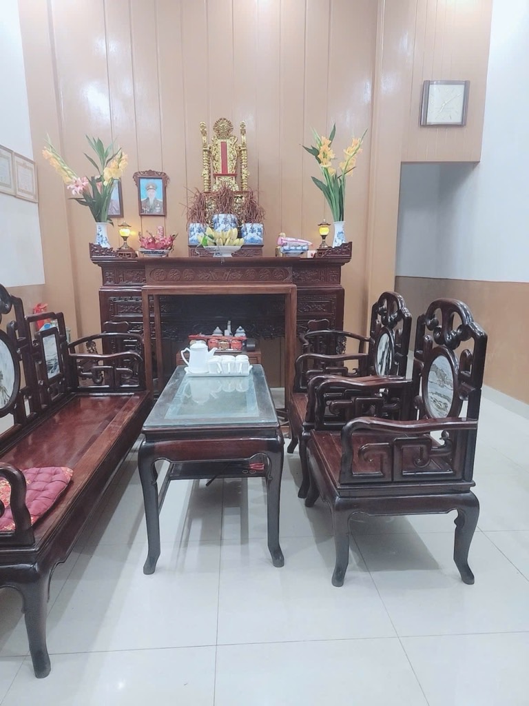 Bán nhà Định Công - diện tích 76m2 3 tầng - Lô góc thoáng - giá 14,8 tỷ