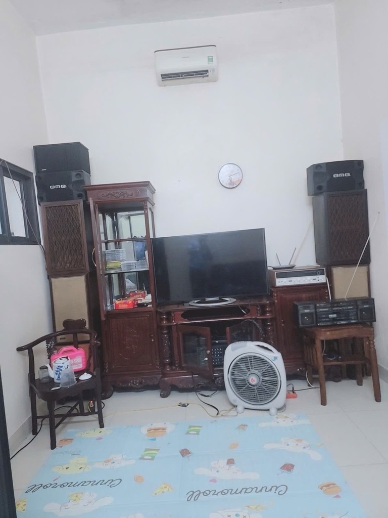 Bán nhà Định Công - diện tích 76m2 3 tầng - Lô góc thoáng - giá 14,8 tỷ