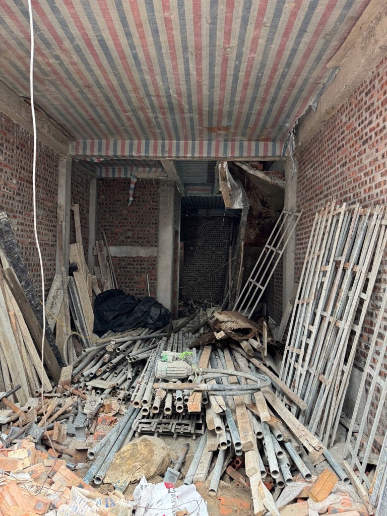 Bán nhà Nguyễn Khoái - diện tích 67,7m2 5 tầng - Nhà mới 5 tầng - giá 19,5 tỷ