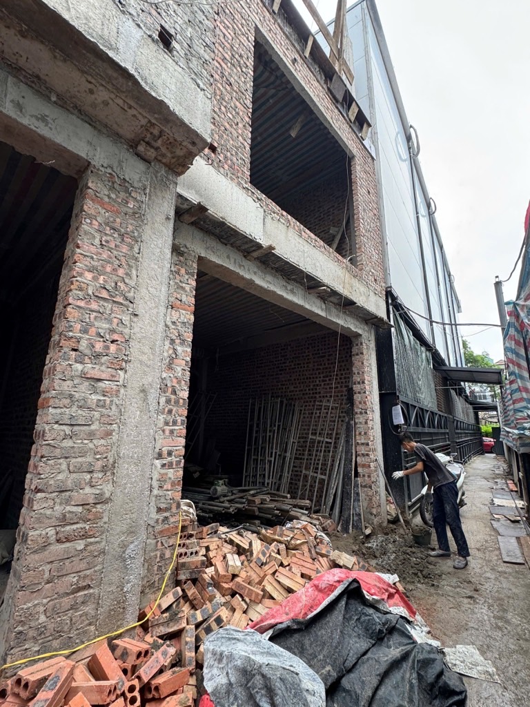 Bán nhà Nguyễn Khoái - diện tích 67,7m2 5 tầng - Nhà mới 5 tầng - giá 19,5 tỷ