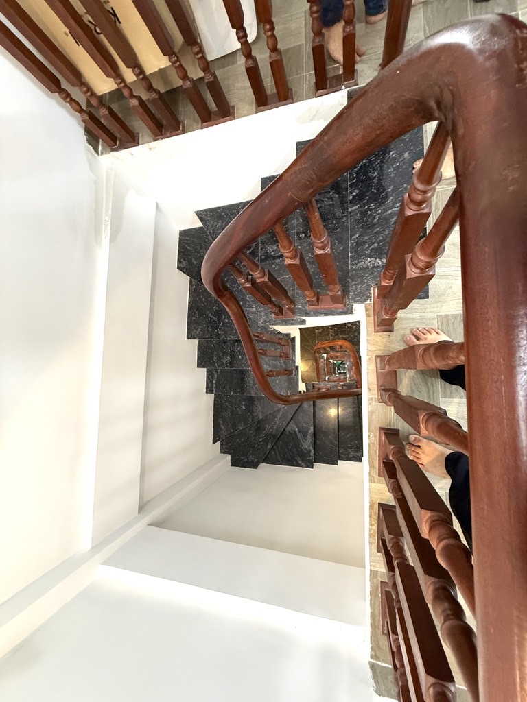 Bán nhà Lê Trọng Tấn - diện tích 30m2 5 tầng - Gần đường vành đai 2,5 - giá 8,5 tỷ