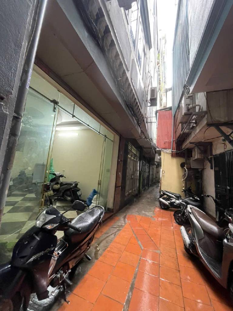 Bán nhà Ô Đồng Lâm - diện tích 62m2 3 tầng - gần hồ, ô tô tránh - giá 7,8 tỷ