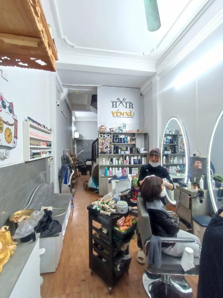 Bán nhà Nguyễn Trãi - diện tích 34,8m2 5 tầng - Ô TÔ TRÁNH - giá 14,8 tỷ