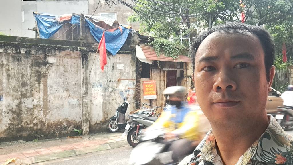 Bán nhà Trần Khát Chân - diện tích 80m2 1 tầng - Mặt ngõ thông, kinh doanh đa dạng - giá 18,3 tỷ