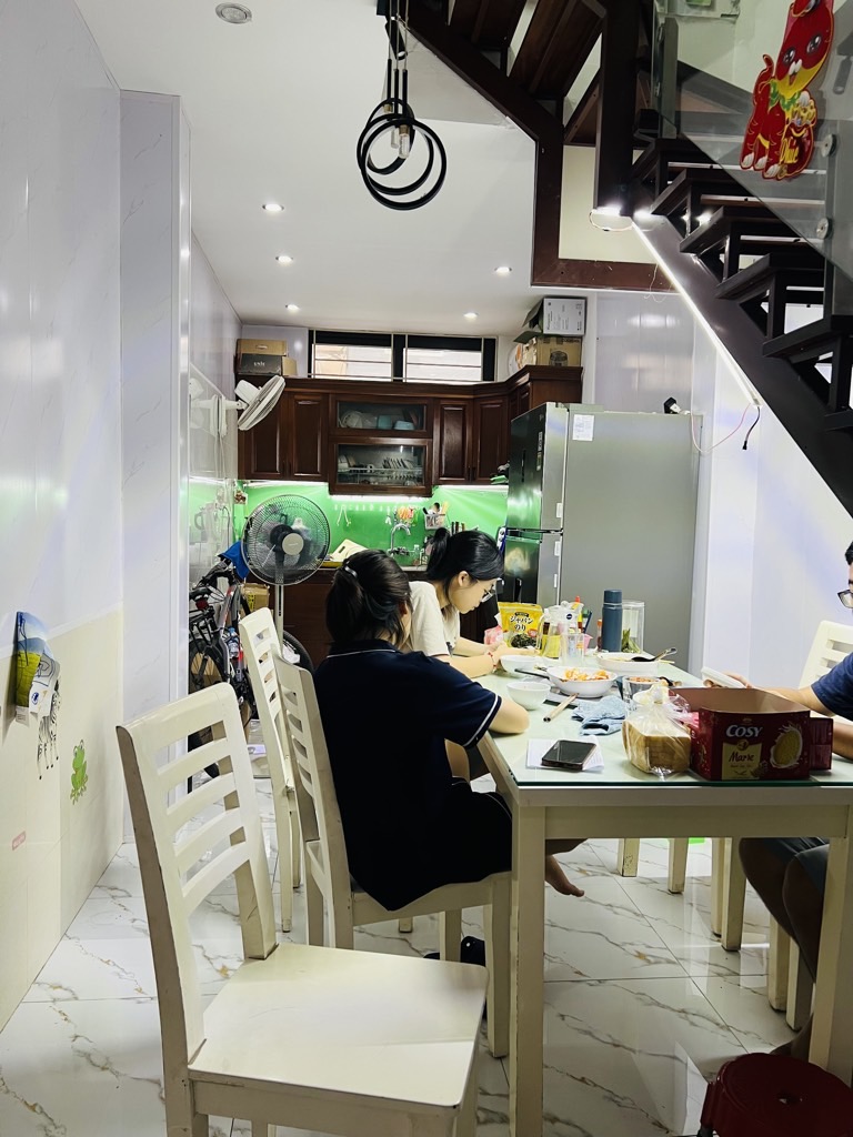 Bán nhà Nguyễn Trãi - diện tích 34.1m2 4 tầng - Cách ô tô 10m - giá 7,4 tỷ