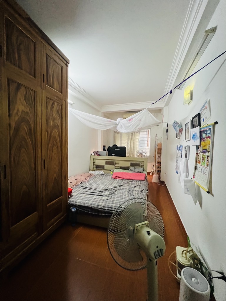 Bán nhà Nguyễn Trãi - diện tích 34.1m2 4 tầng - Cách ô tô 10m - giá 7,4 tỷ