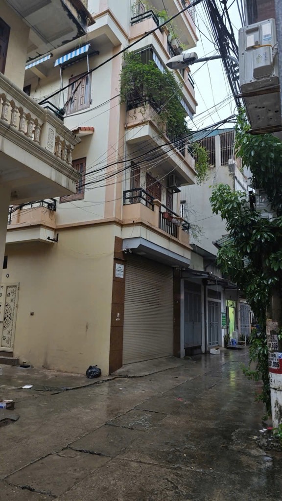 Bán nhà Nam Dư - diện tích 53m2 5 tầng - Lô góc, thang máy, ô tô tránh - giá 19,3 tỷ
