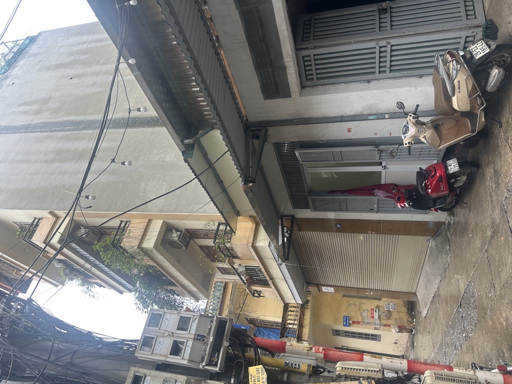 Bán nhà Nam Dư - diện tích 53m2 5 tầng - Lô góc, thang máy, ô tô tránh - giá 19,3 tỷ