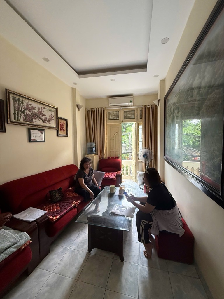 Bán nhà Trần Hữu Tước - diện tích 21m2 5 tầng - mặt phố - giá 7,5 tỷ