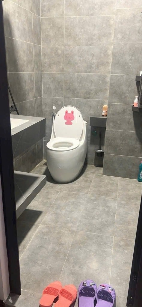 Bán nhà Thịnh Quang - diện tích 46m2 5 tầng - Ô TÔ ĐỖ CỬA - giá 14,8 tỷ