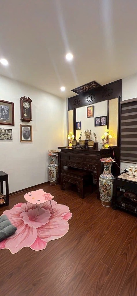 Bán nhà Thịnh Quang - diện tích 46m2 5 tầng - Ô TÔ ĐỖ CỬA - giá 14,8 tỷ