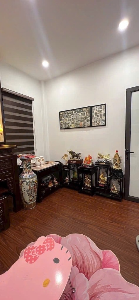 Bán nhà Thịnh Quang - diện tích 46m2 5 tầng - Ô TÔ ĐỖ CỬA - giá 14,8 tỷ