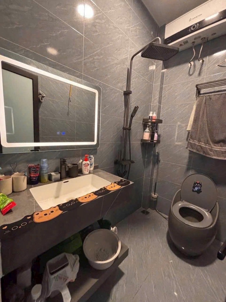 Bán nhà Thịnh Quang - diện tích 46m2 5 tầng - Ô TÔ ĐỖ CỬA - giá 14,8 tỷ