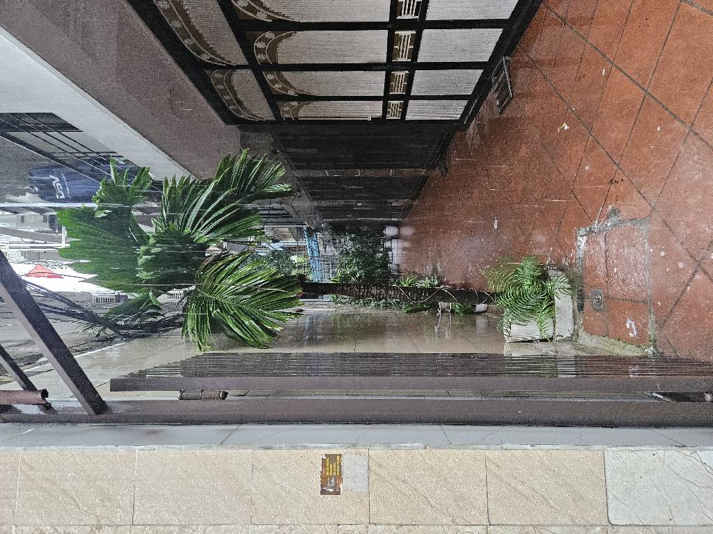 Bán nhà Khương Đình - diện tích 48.8m2 4 tầng - Lô góc, mặt tiền rộng - giá 9,6 tỷ