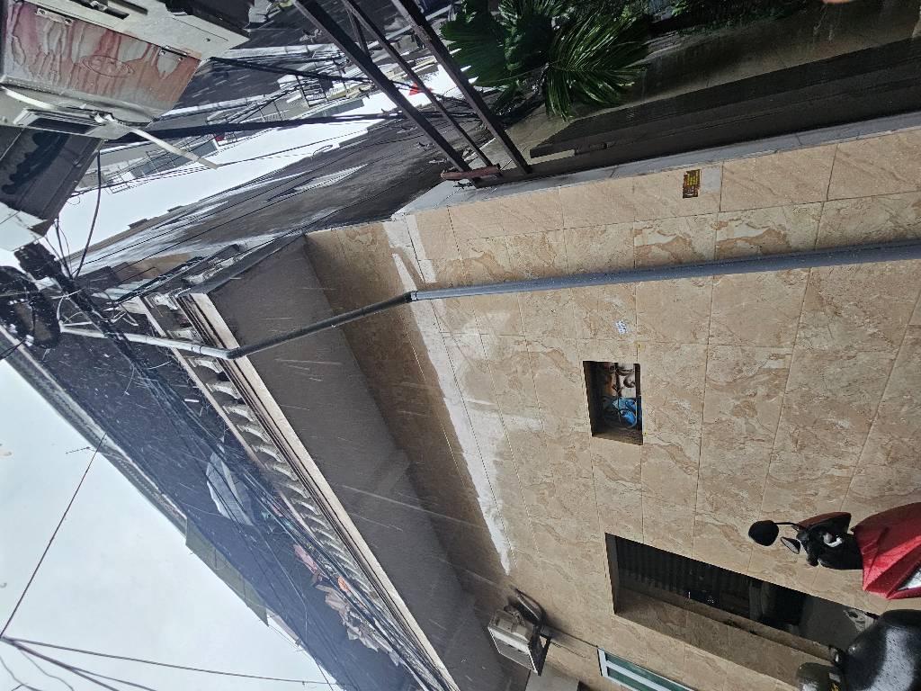 Bán nhà Khương Đình - diện tích 48.8m2 4 tầng - Lô góc, mặt tiền rộng - giá 9,6 tỷ