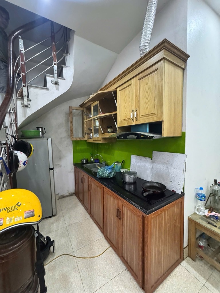 Bán nhà Lê Duẩn - diện tích 21m2 3 tầng - Nhà đẹp hiếm có - giá 4,9 tỷ