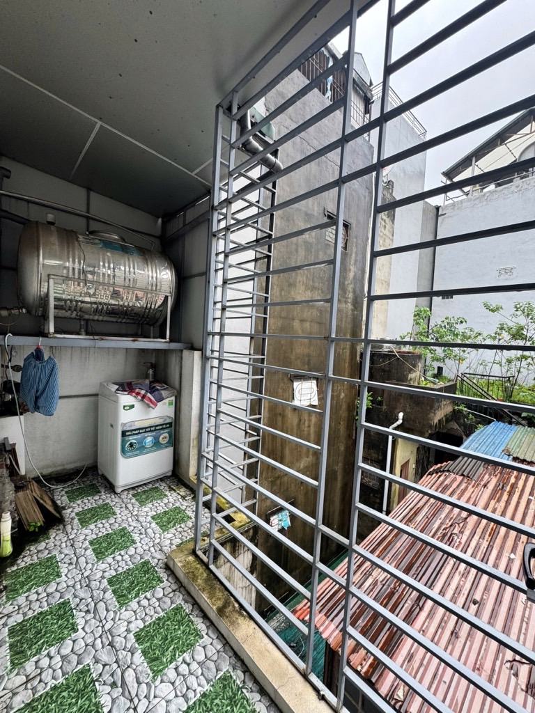 Bán nhà Lê Duẩn - diện tích 21m2 3 tầng - Nhà đẹp hiếm có - giá 4,9 tỷ