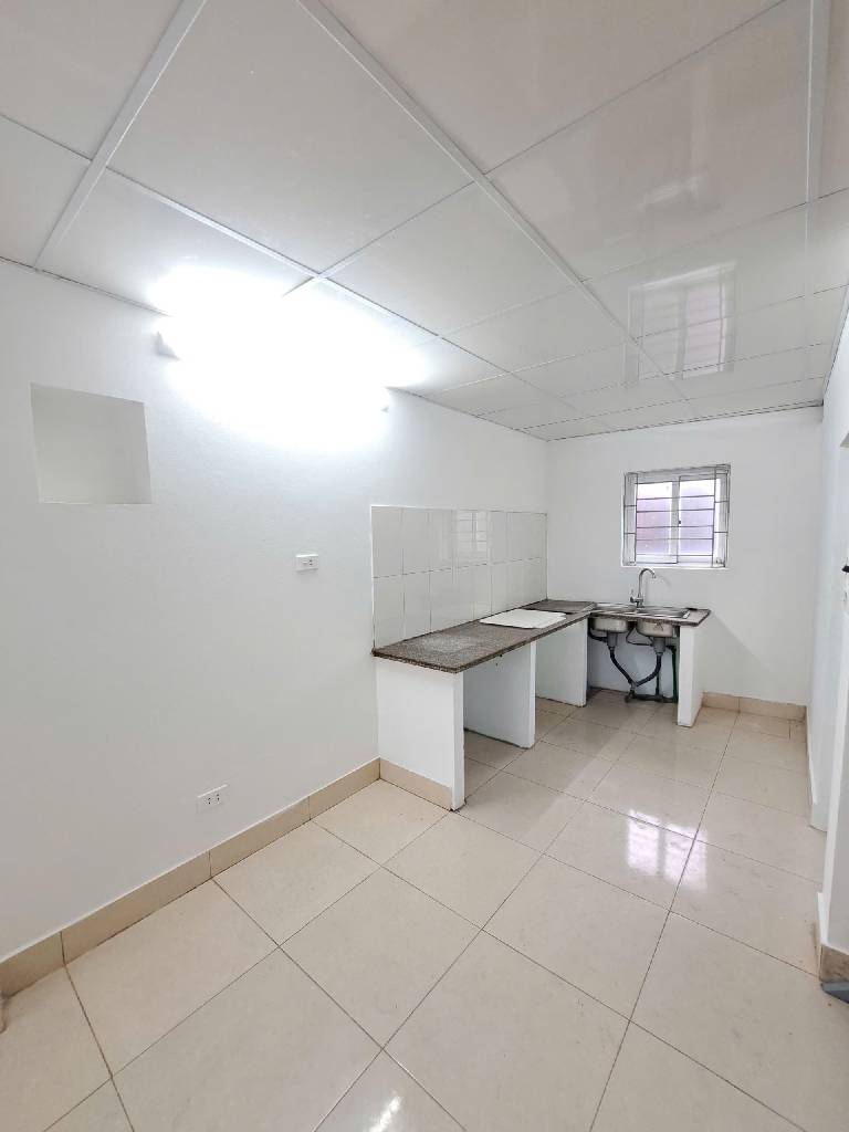 Bán nhà Thúy Lĩnh - diện tích 36m2 1 tầng - Sổ đỏ chính chủ cực vuông vắn - giá 4,8 tỷ