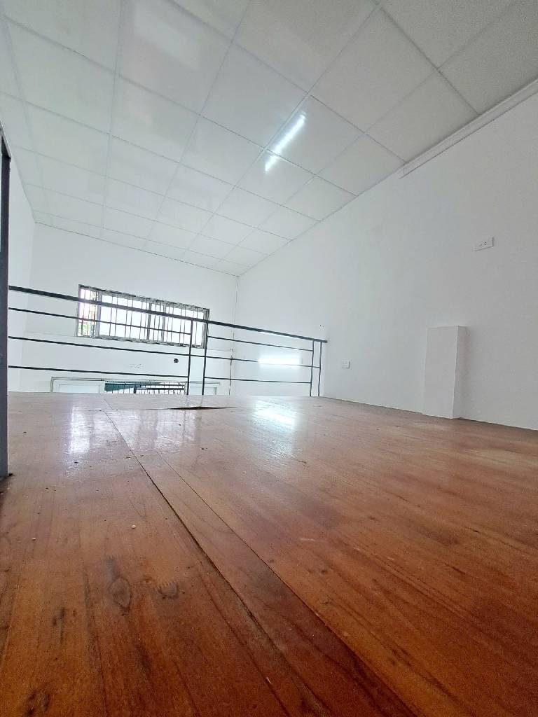 Bán nhà Thúy Lĩnh - diện tích 36m2 1 tầng - Sổ đỏ chính chủ cực vuông vắn - giá 4,8 tỷ