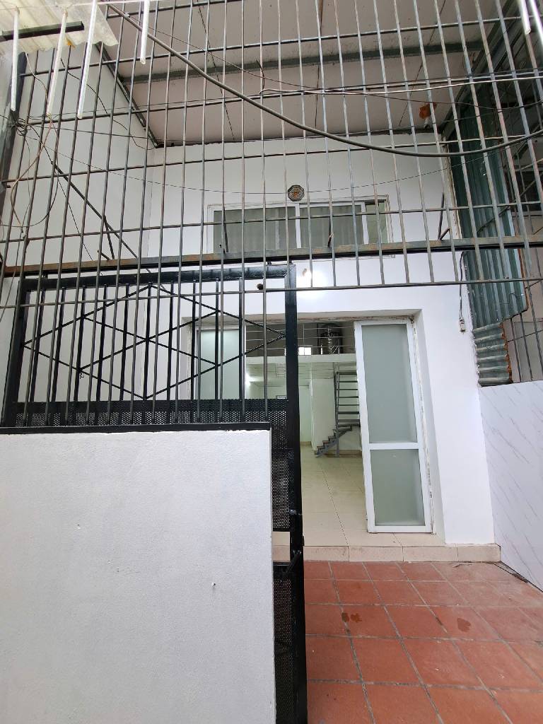 Bán nhà Thúy Lĩnh - diện tích 36m2 1 tầng - Sổ đỏ chính chủ cực vuông vắn - giá 4,8 tỷ