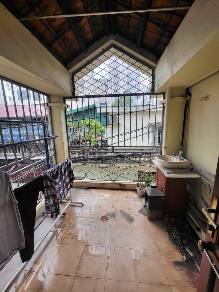 Bán nhà Cự Lộc - diện tích 78.3m2 3 tầng - Mặt phố kinh doanh - giá 23,3 tỷ