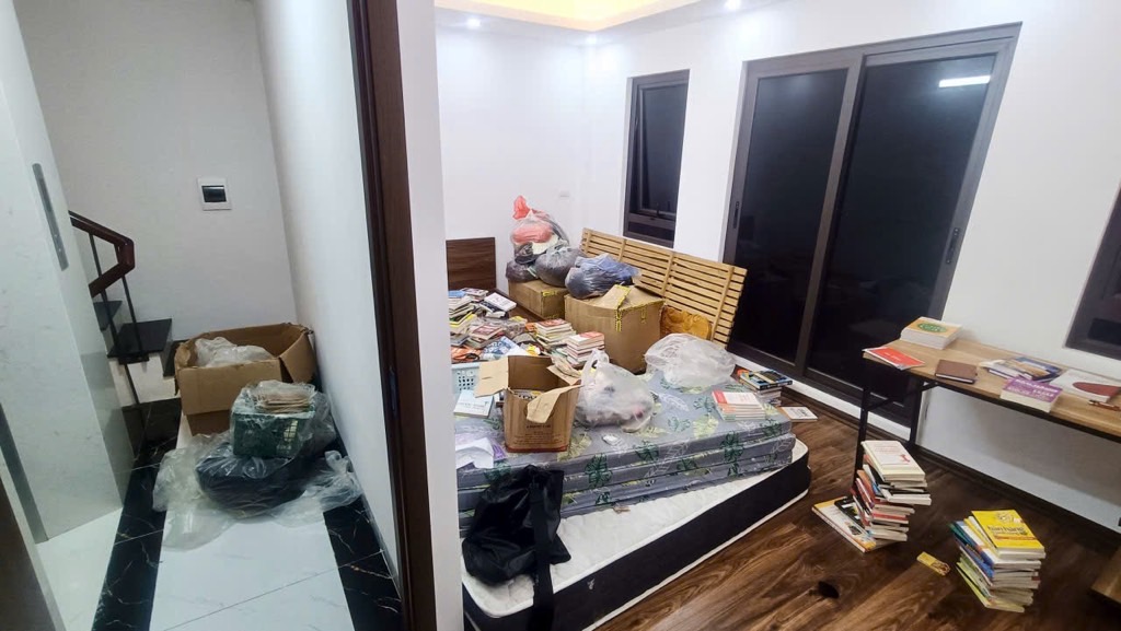 Bán nhà Trương Định - diện tích 33.5m2 5 tầng - thang máy - giá 9 tỷ