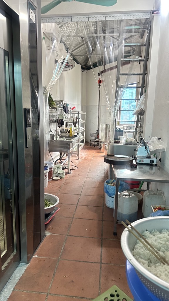 Bán nhà Tây Sơn - diện tích 27.3m2 6 tầng - 2 mặt tiền - giá 16 tỷ