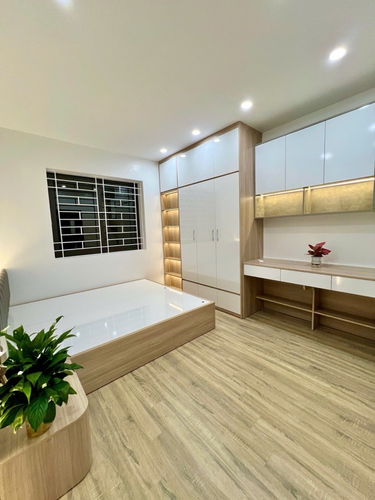 Bán nhà Bắc Linh đàm - diện tích 78m2 1 tầng - Căn hộ 3 ngủ 2 WC - giá 6,3 tỷ