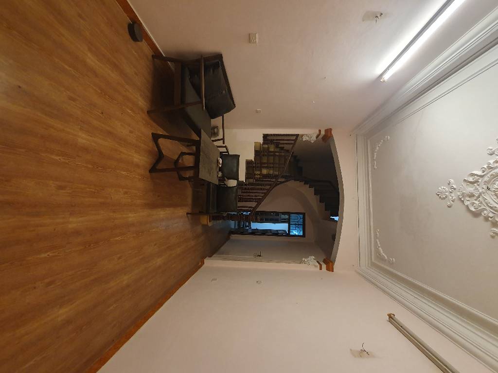 Bán nhà Hoàng Đạo Thành - diện tích 80m2 4 tầng - PHÂN LÔ Ô TÔ TRÁNH - giá 16,5 tỷ