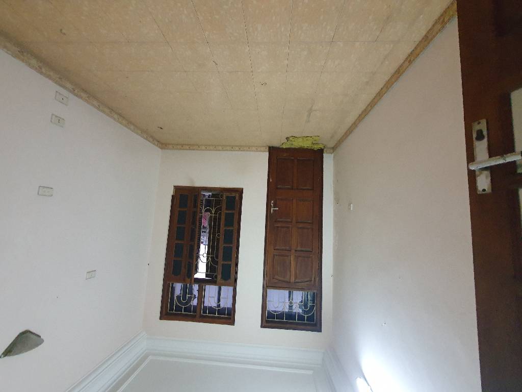 Bán nhà Hoàng Đạo Thành - diện tích 80m2 4 tầng - PHÂN LÔ Ô TÔ TRÁNH - giá 16,5 tỷ