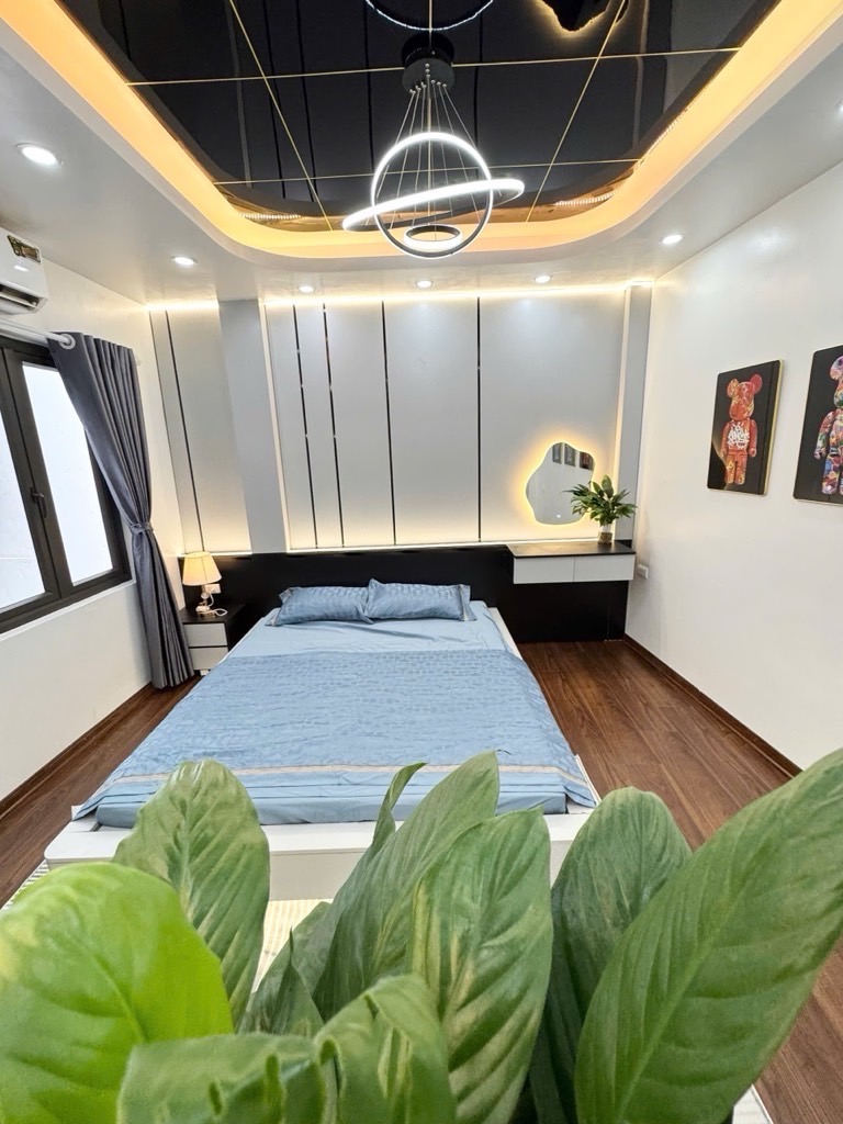 Bán nhà Ngõ Chợ Khâm Thiên - diện tích 29m2 5 tầng - Lô Góc, Nhà Xây Mới - giá 7 tỷ