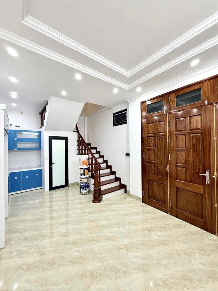 Bán nhà Khâm Thiên - 32m2 5 tầng - Nhà xây mới hai mặt ngõ thoáng - giá 8.6 tỷ