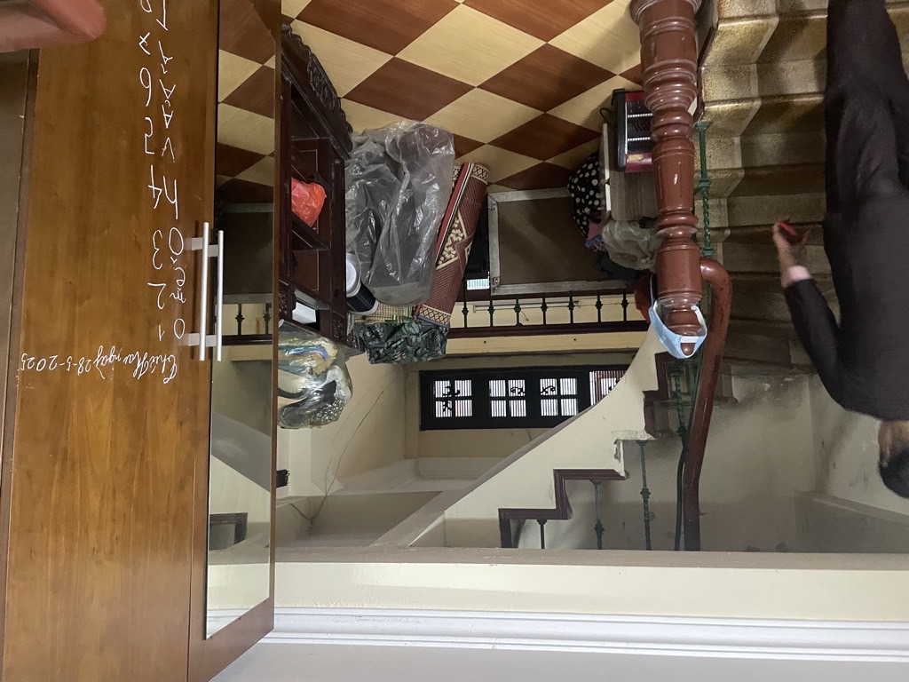 Bán nhà Bạch Đằng - diện tích 80m2 4 tầng - Mặt phố - ô tô tránh - giá 5,6 tỷ