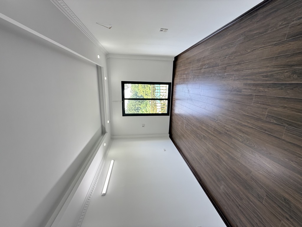 Bán nhà Vĩnh Hưng - diện tích 35m2 5 tầng - Ô TÔ THÔNG - giá 8,8 tỷ