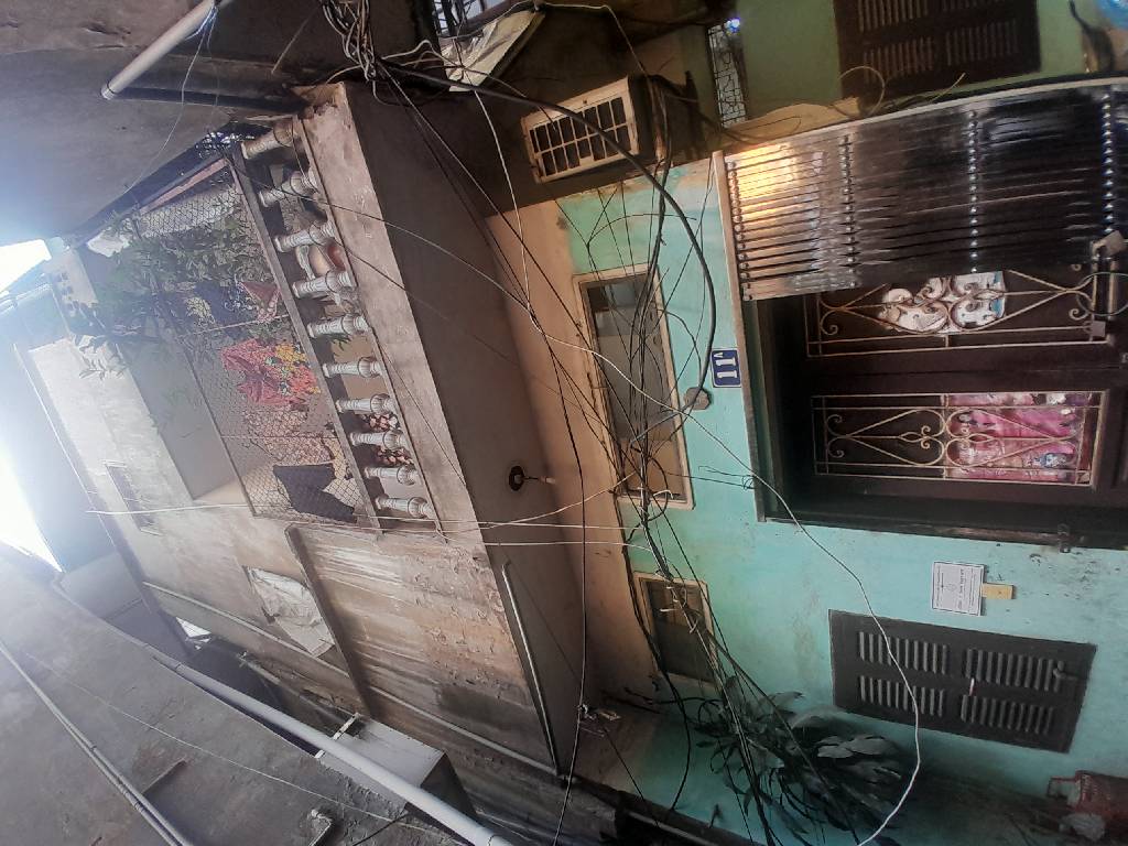 Bán nhà Ngõ Yên Thế - diện tích 41.2m2 2 tầng - Nhà cũ xác định bán đất - giá 13,6 tỷ