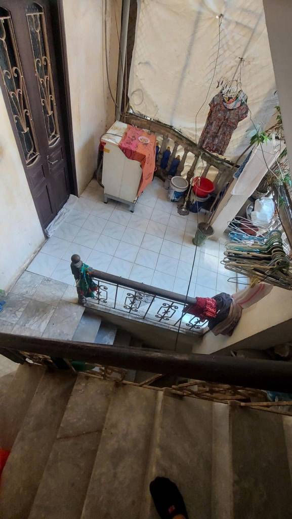 Bán nhà Ngõ Yên Thế - diện tích 41.2m2 2 tầng - Nhà cũ xác định bán đất - giá 13,6 tỷ