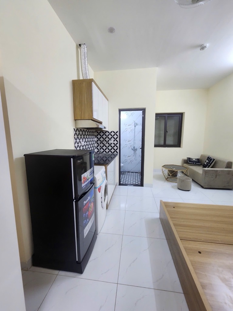 Bán nhà Chùa Láng - diện tích 80m2 6 tầng - Căn hộ dịch vụ mới, full nội thất - giá 22,5 tỷ