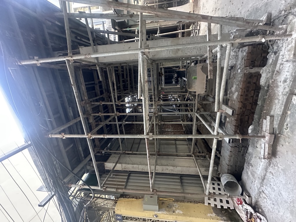 Bán nhà Quốc Tử Giám - diện tích 41m2 5 tầng - THANG MÁY XỊN - giá 15 tỷ