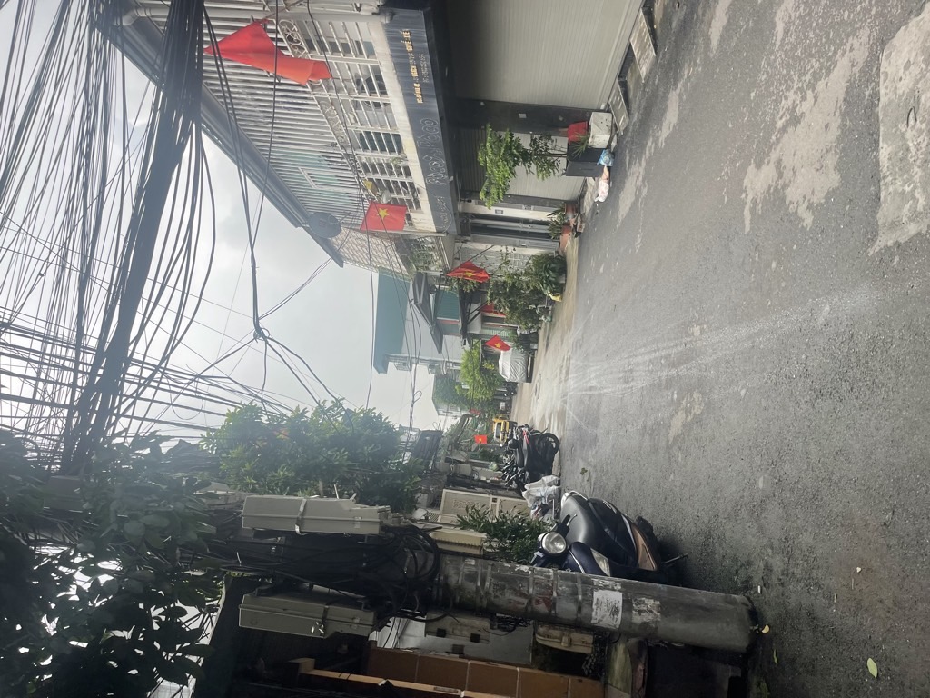 Bán nhà Nguyễn Xiển - diện tích 28,6m2 3 tầng - Cực hiếm - giá 1,55 tỷ