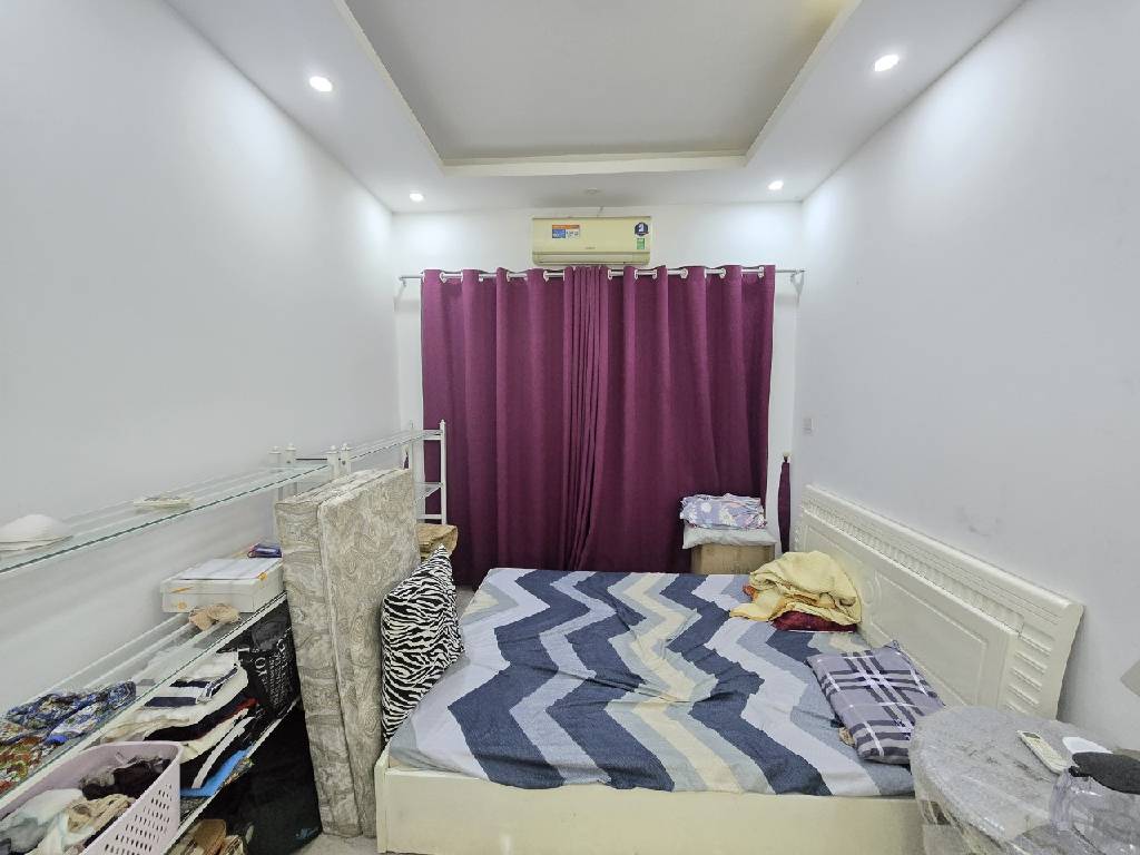 Bán nhà Lê Thanh Nghị - diện tích 55m2 5 tầng - Nhà dân xây mới - giá 1,38 tỷ