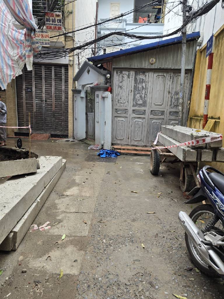 Bán nhà Lê Thanh Nghị - diện tích 55m2 5 tầng - Nhà dân xây mới - giá 1,38 tỷ